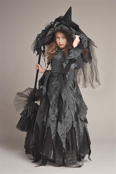 Raven witch costume